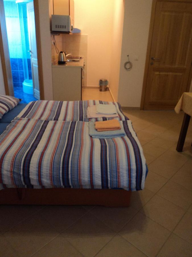 Apartments Delfini Sveti Filip i Jakov Extérieur photo